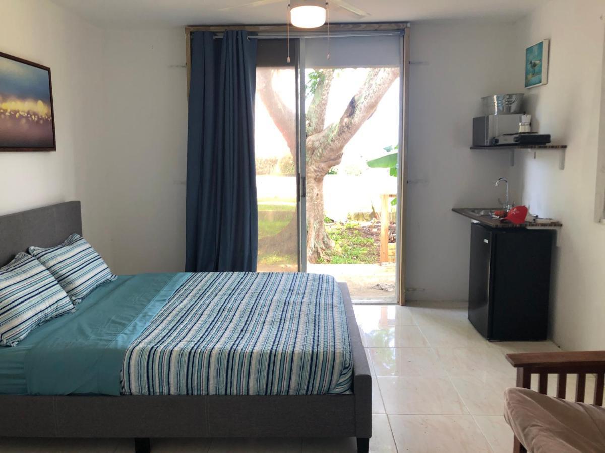 ארסיבו Las Olas Beach Apartments מראה חיצוני תמונה