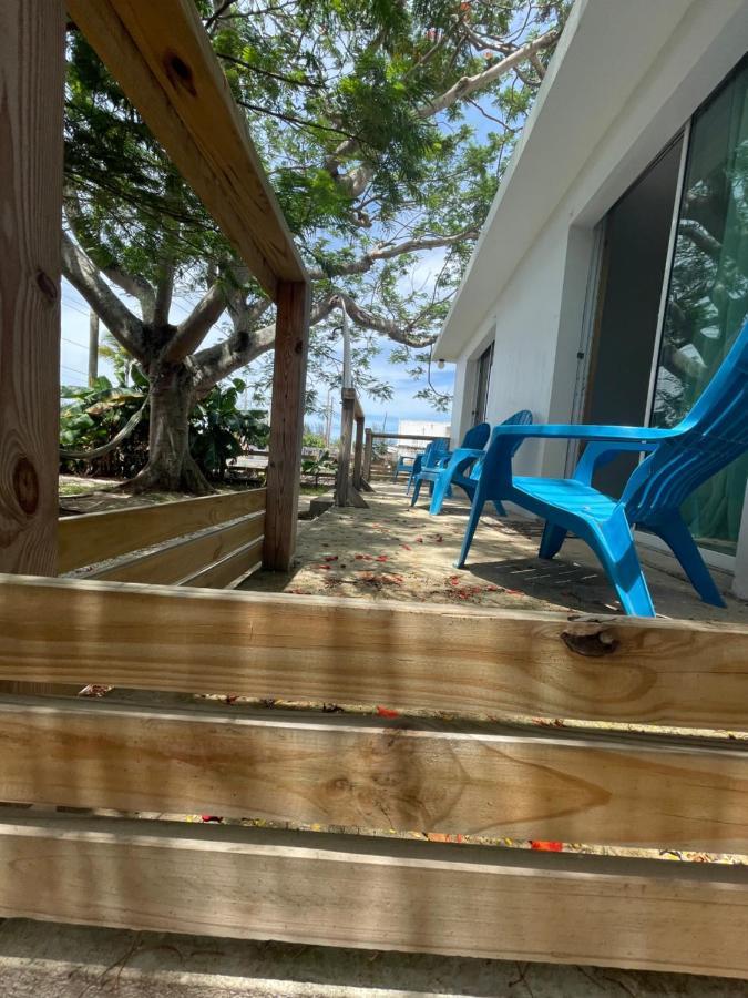 ארסיבו Las Olas Beach Apartments מראה חיצוני תמונה