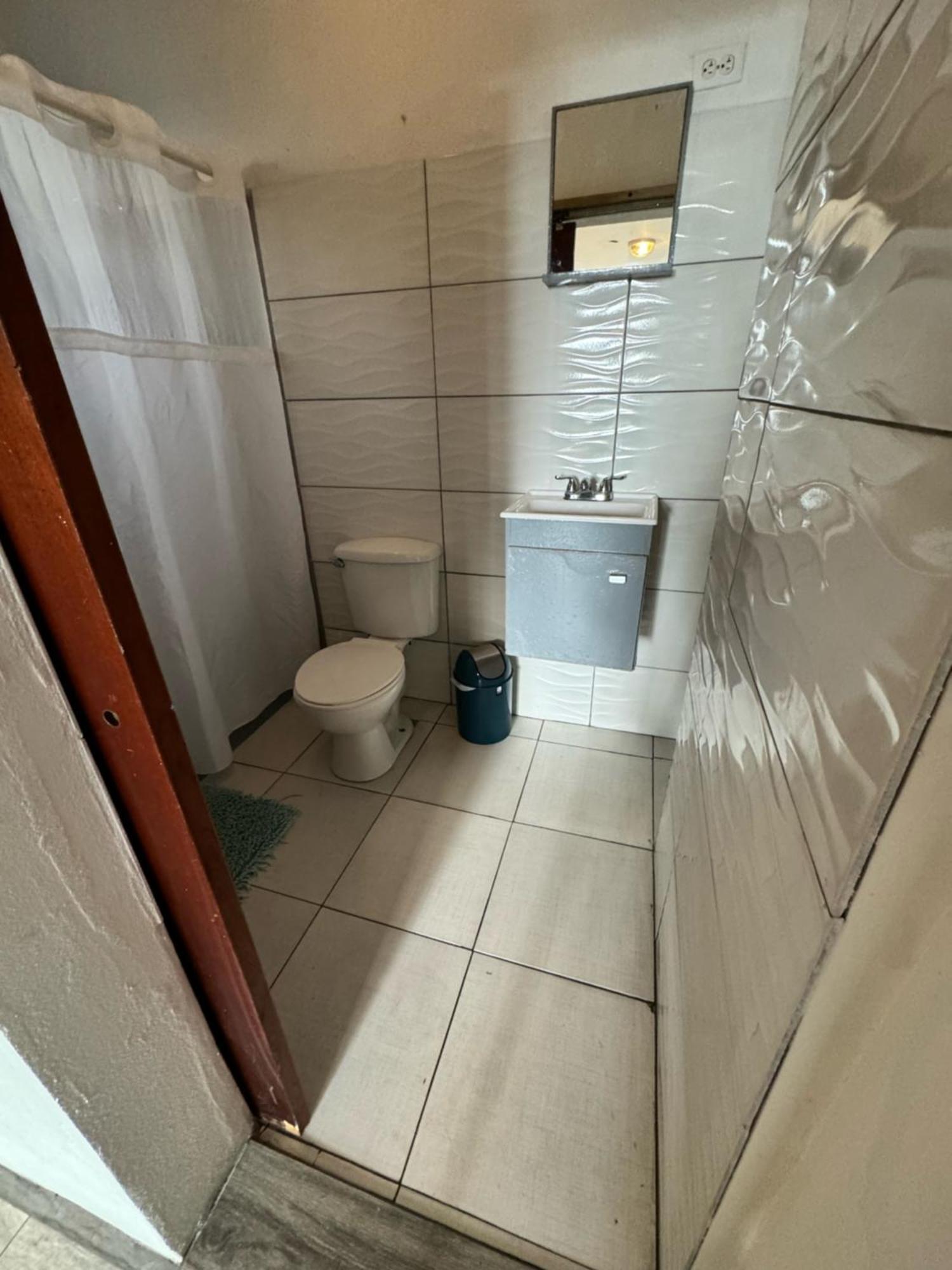 ארסיבו Las Olas Beach Apartments מראה חיצוני תמונה